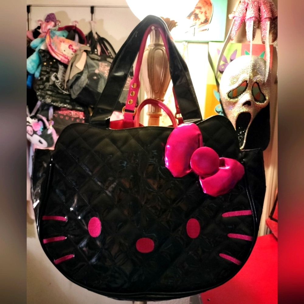 Vintage Y2K Hello Kitty x Lounge fly Hugee Bag